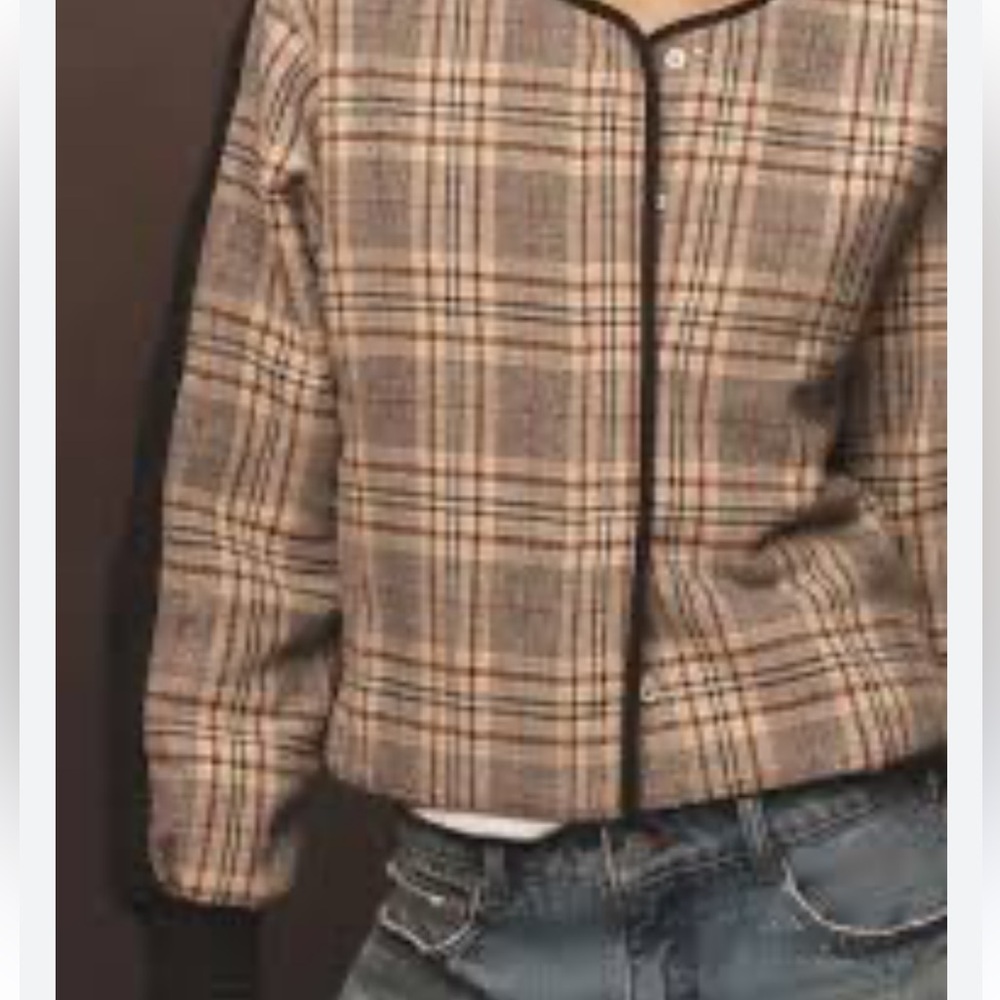 NWOT Dolan cropped plaid jacket
